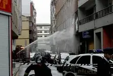 Herido grave un hombre tras hacer explotar una bombona de gas