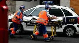 Herido grave un hombre tras hacer explotar una bombona de gas