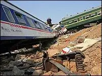 Mueren 66 personas en accidente de trenes en China