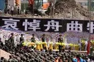 Un corrimiento de tierra causa 702 fallecidos en China