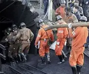 Fallecen 33 mineros atrapados en mina de carbón en China Fallecen 33 mineros atrapados en mina de carbón en China